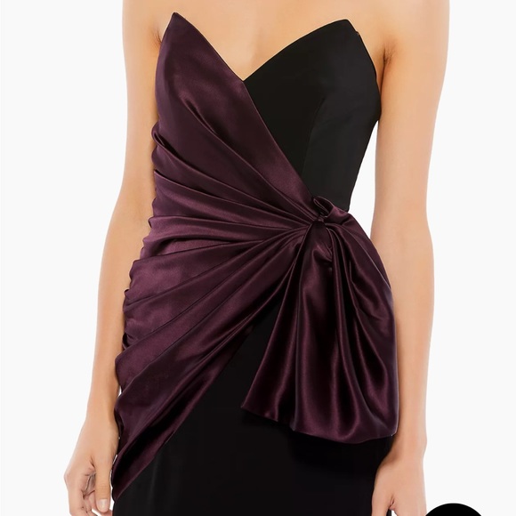 MacDuggal Two-Tone Draped Velvet Trumpet Gown - Picture 3 of 8
